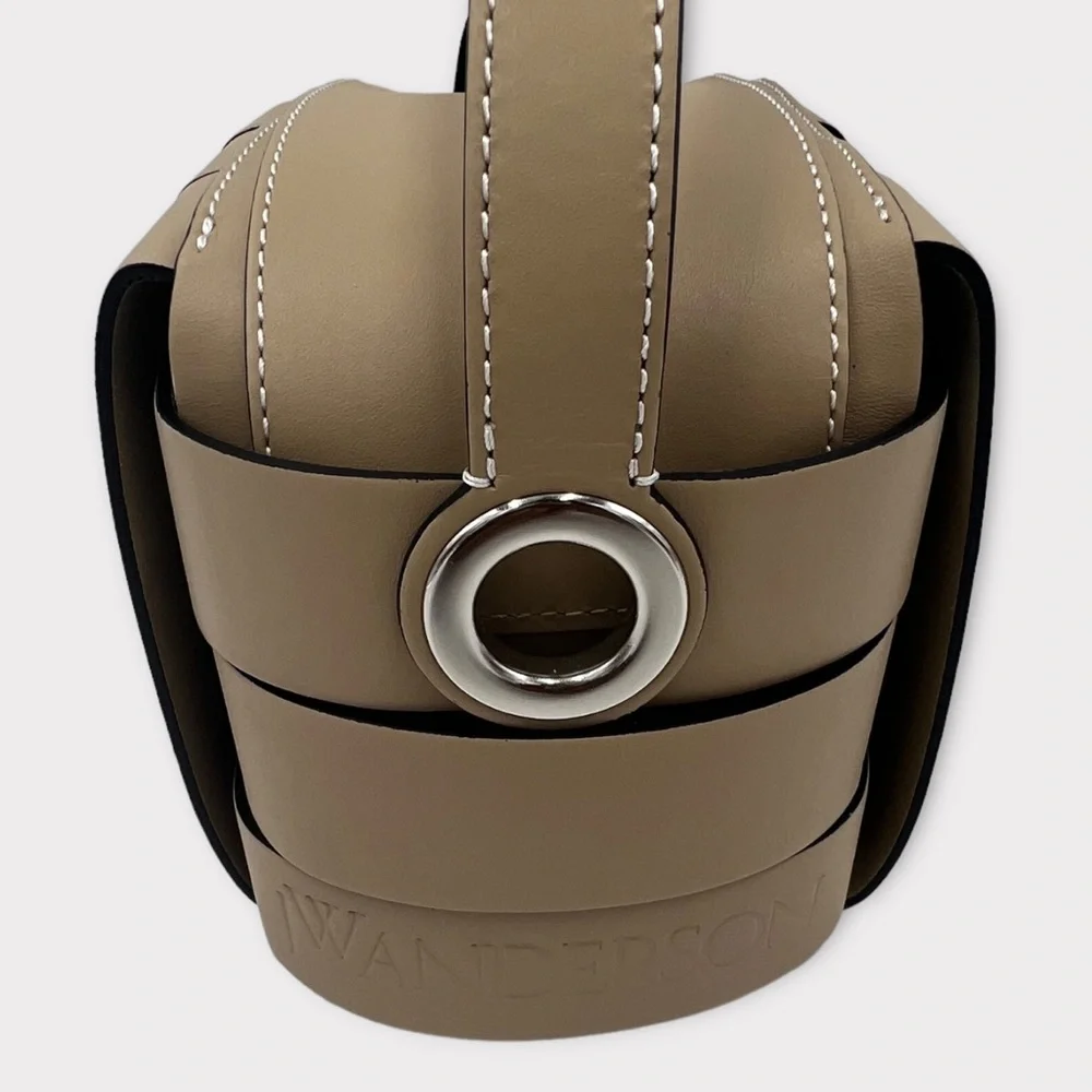 JW Anderson Beige Knot Bag NEW - Picture 10 of 12